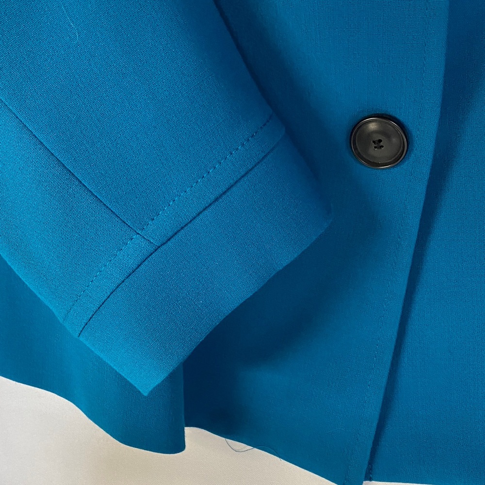 Tahari Women's Teal Blazer with Black Buttons 3/4 Sleeves Size 16W - Picture 5 of 9
